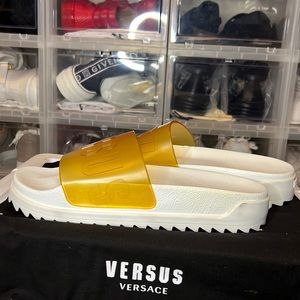 Versace Versus Men’s Pool slide (Sz 11)